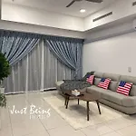 Just Being Home 5Pax 1Br/1Ba 1Queen/1Single/1Sofa