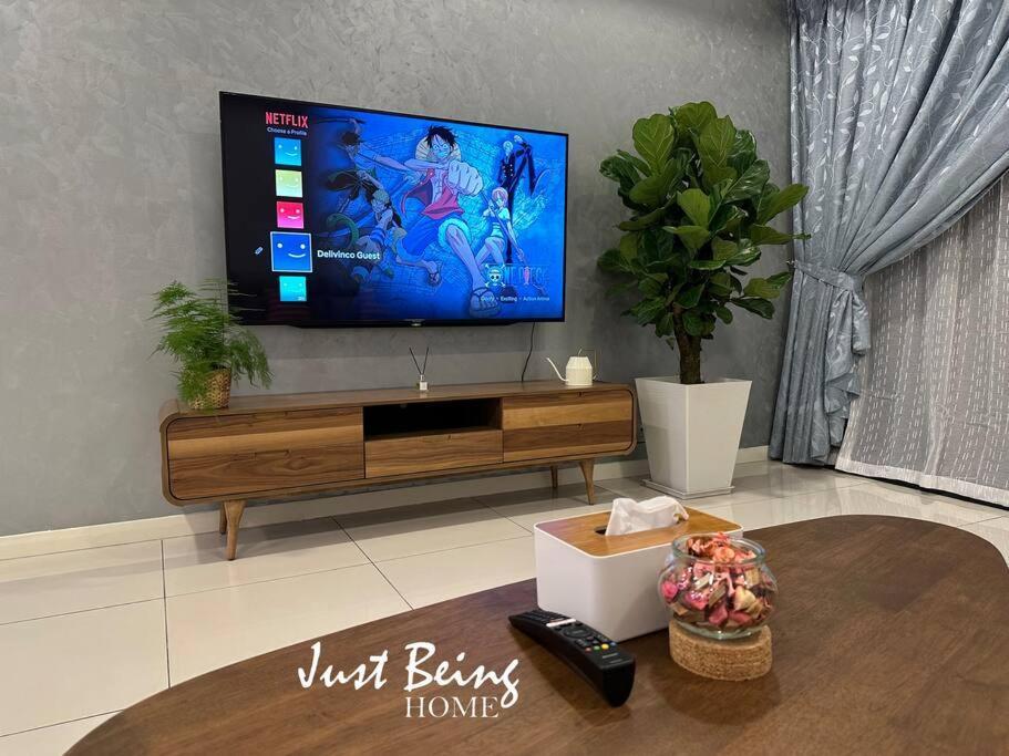 Pangsapuri Just Being 5pax 1br/1ba 1queen/1single/1sofa Kuala Lumpur