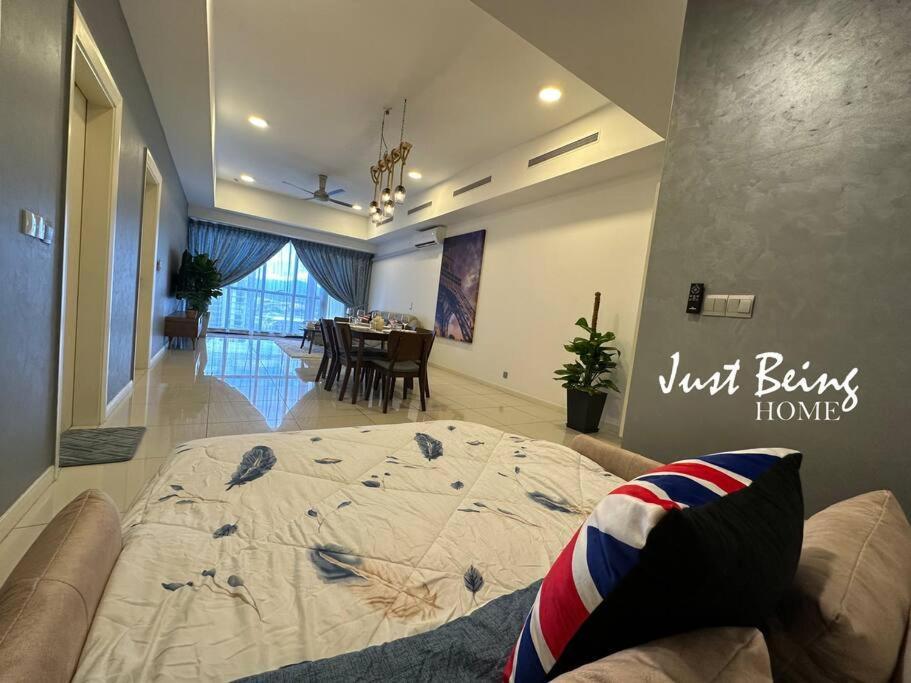 Just Being 5pax 1br/1ba 1queen/1single/1sofa * Kuala Lumpur