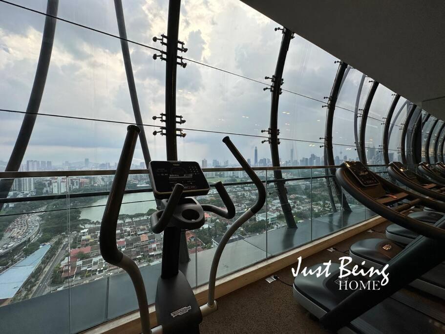 Just Being 5pax 1br/1ba 1queen/1single/1sofa Apartment *